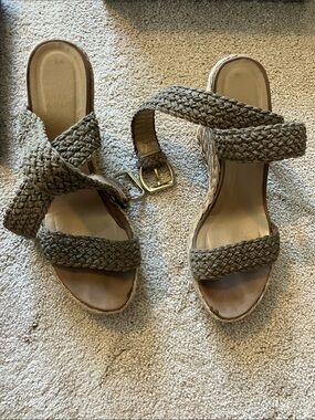 Stuart Weitzman Braided Wedge Sandals in Taupe